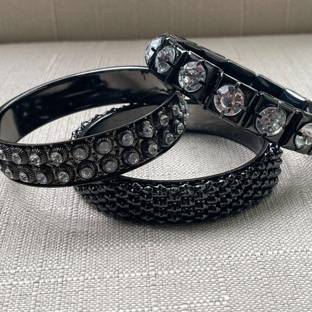 Women Bracelet Set of 3 Crystal Accent Black Metal Bangle Wristband - Picture 3 of 11